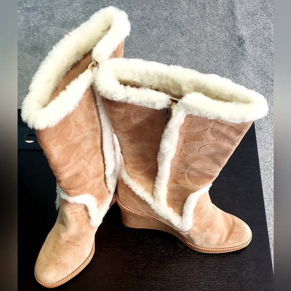 Coach Boots size 8 - Picture 2 of 3